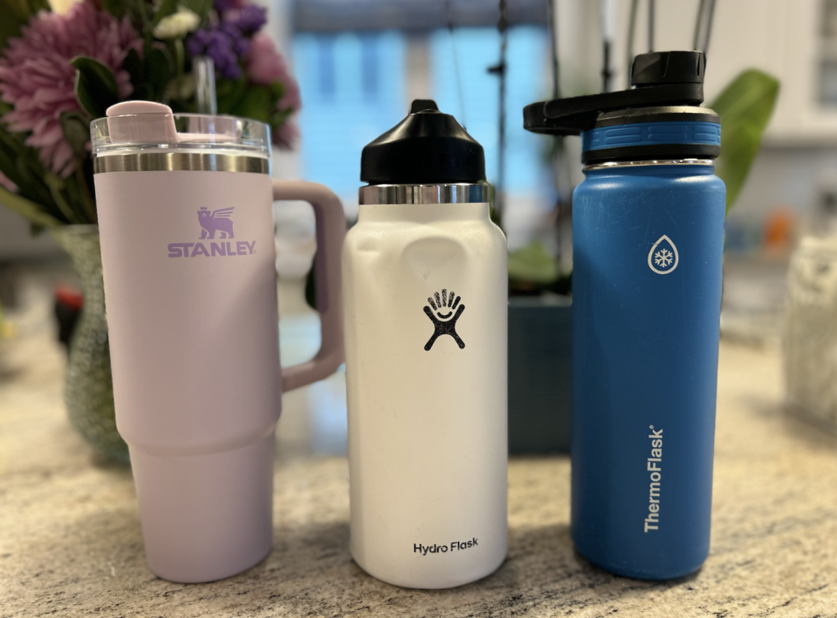 Stanley+Cup%2C+Hydroflask+or+your+dads+random+water+bottle%3F+The+three+cups+provide+little+to+no+difference+in+terms+of+effectiveness+and+utility.+